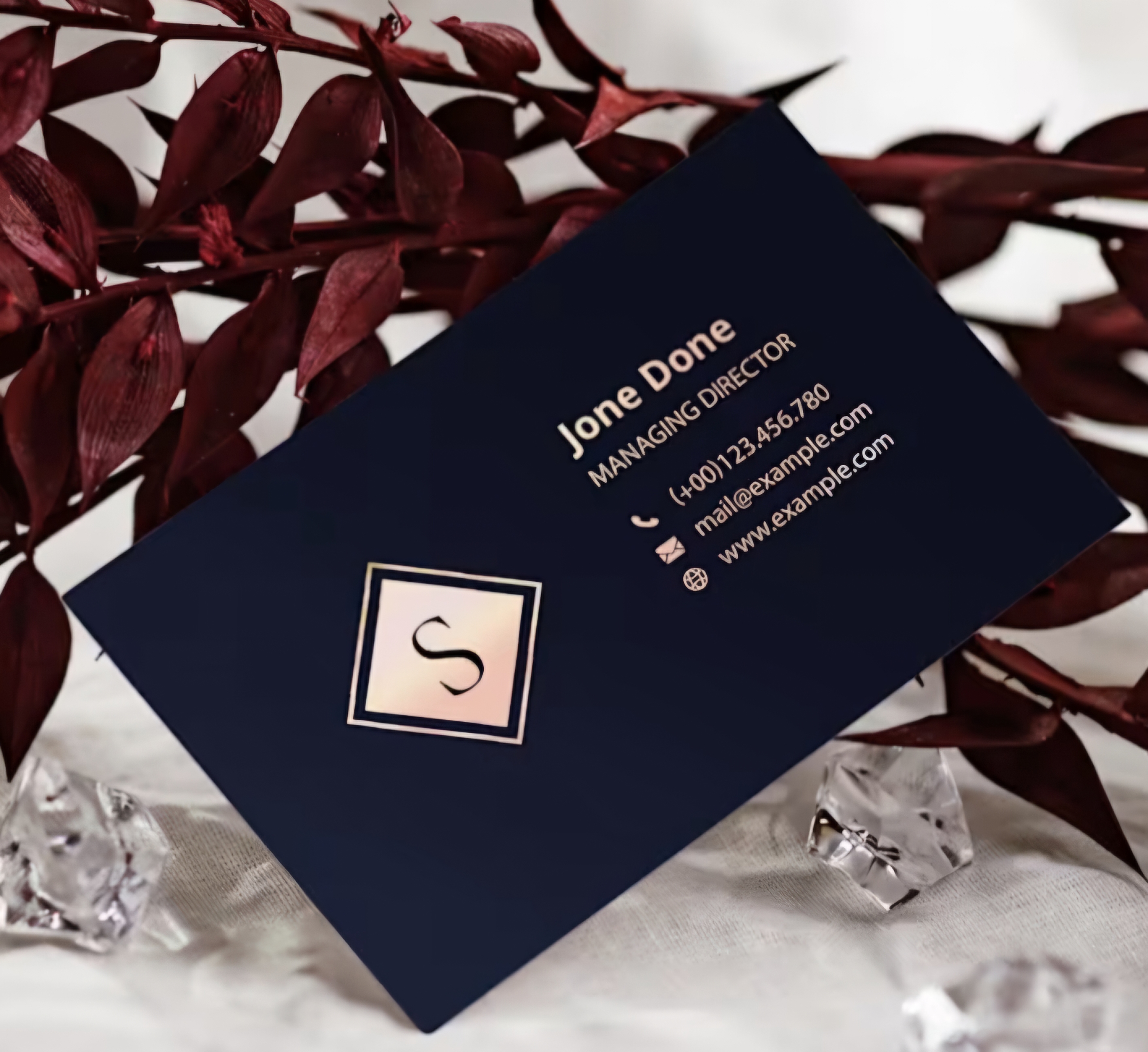 Professionelle Visitenkarte mit hochwertigem Druck und modernem Design Hochwertige Business Card für Unternehmen und Selbstständige Individuell gestaltete Visitenkarte mit brillanten Farben Exklusive Visitenkarte mit Premium-Papier und Veredelung Professi